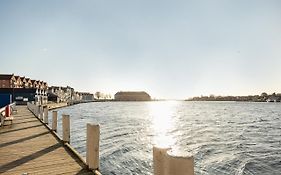 Harbour Penthouse